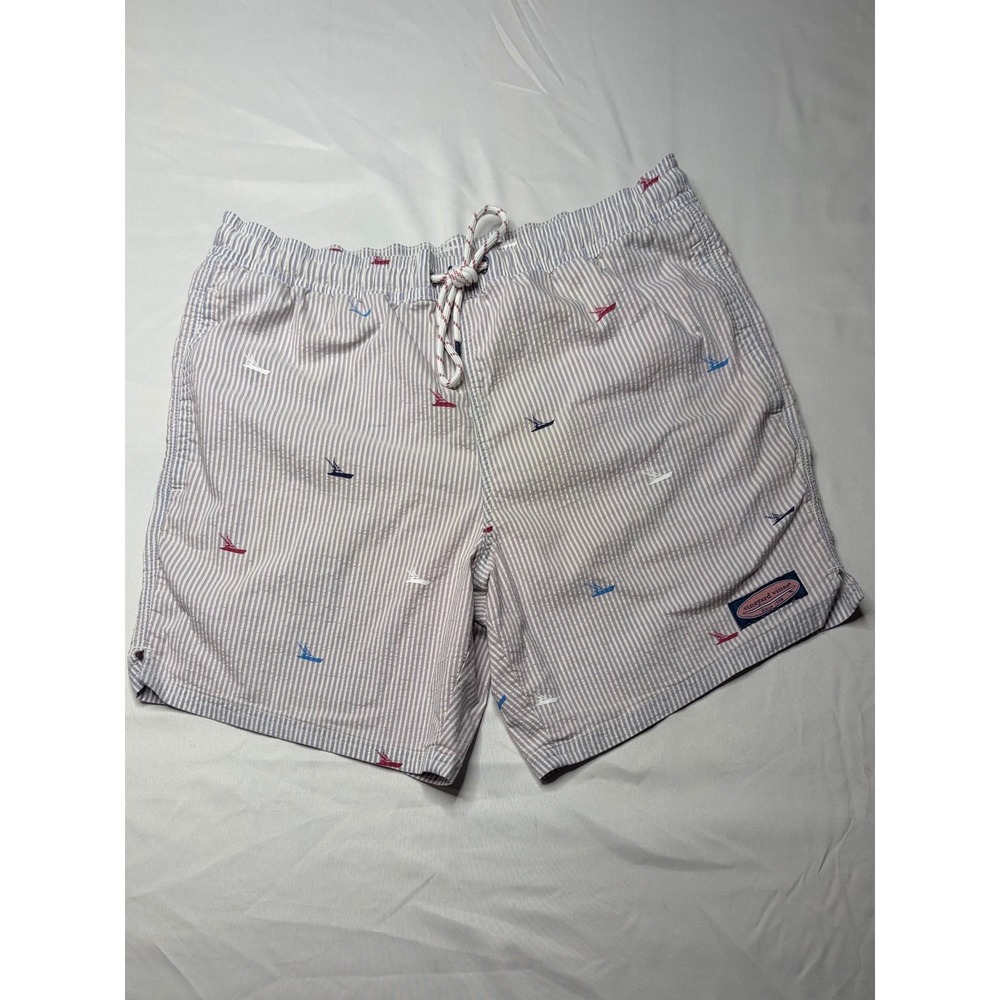 Vineyard Vines Mens Seersucker Fishing Boat Graphic Swim Trunks Blue White M - Picture 1 of 5